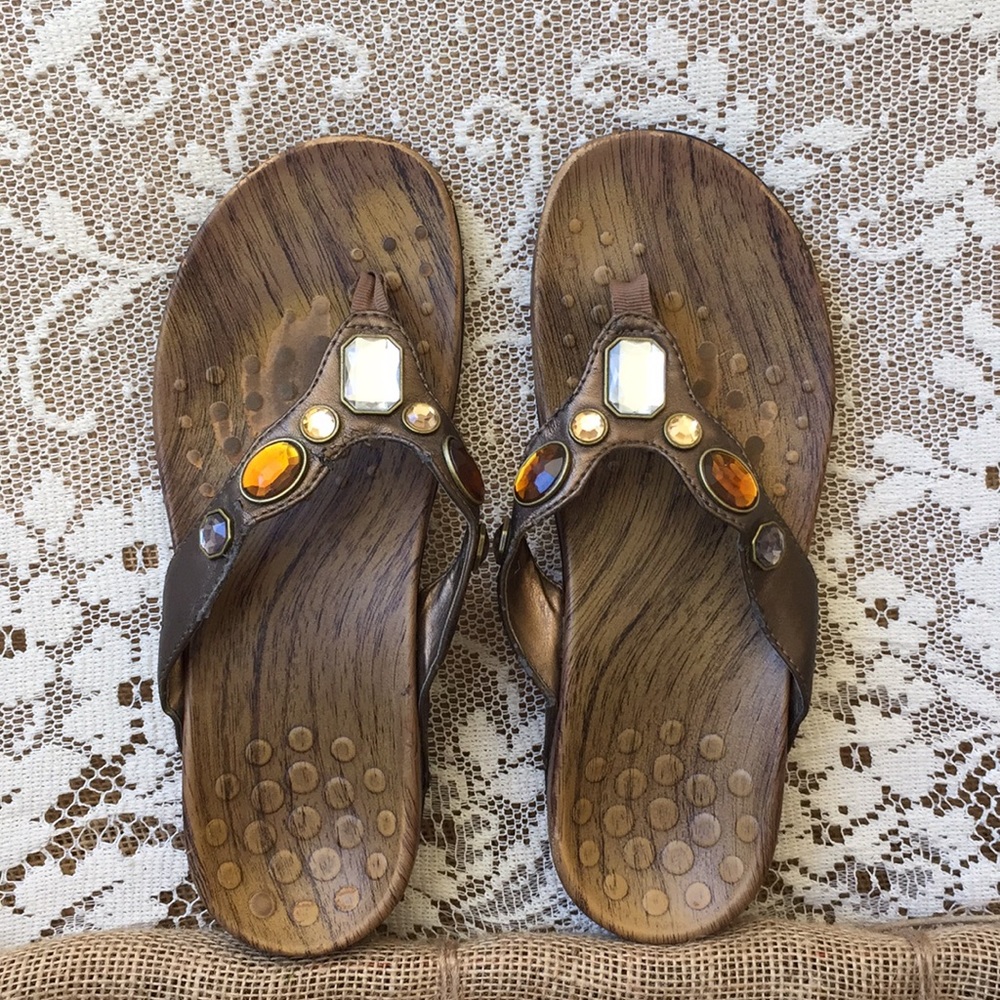 Vionic bronze Metallic rhinestone sandal